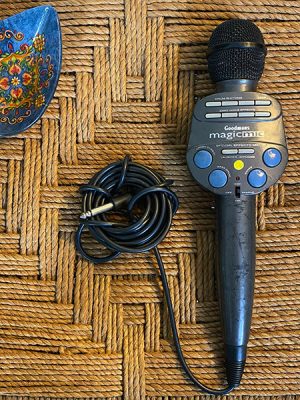 Goodmans Magic Mic Karaoke Electronic Voice Effects Microphone